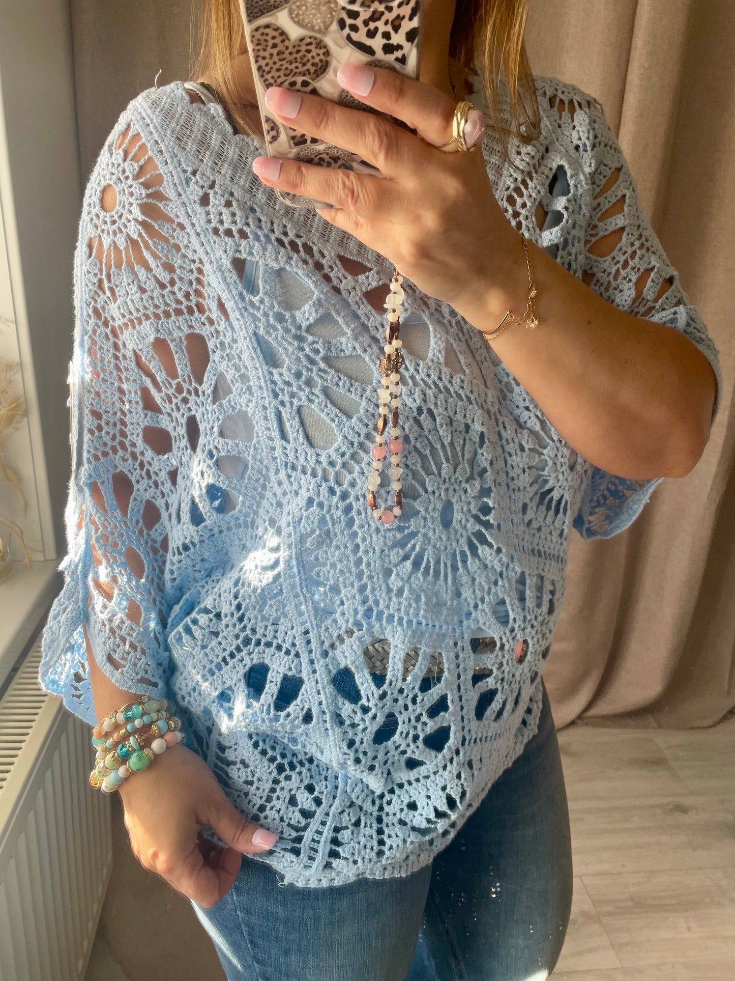 Top ample en crochet bohème bleu ciel Amélie