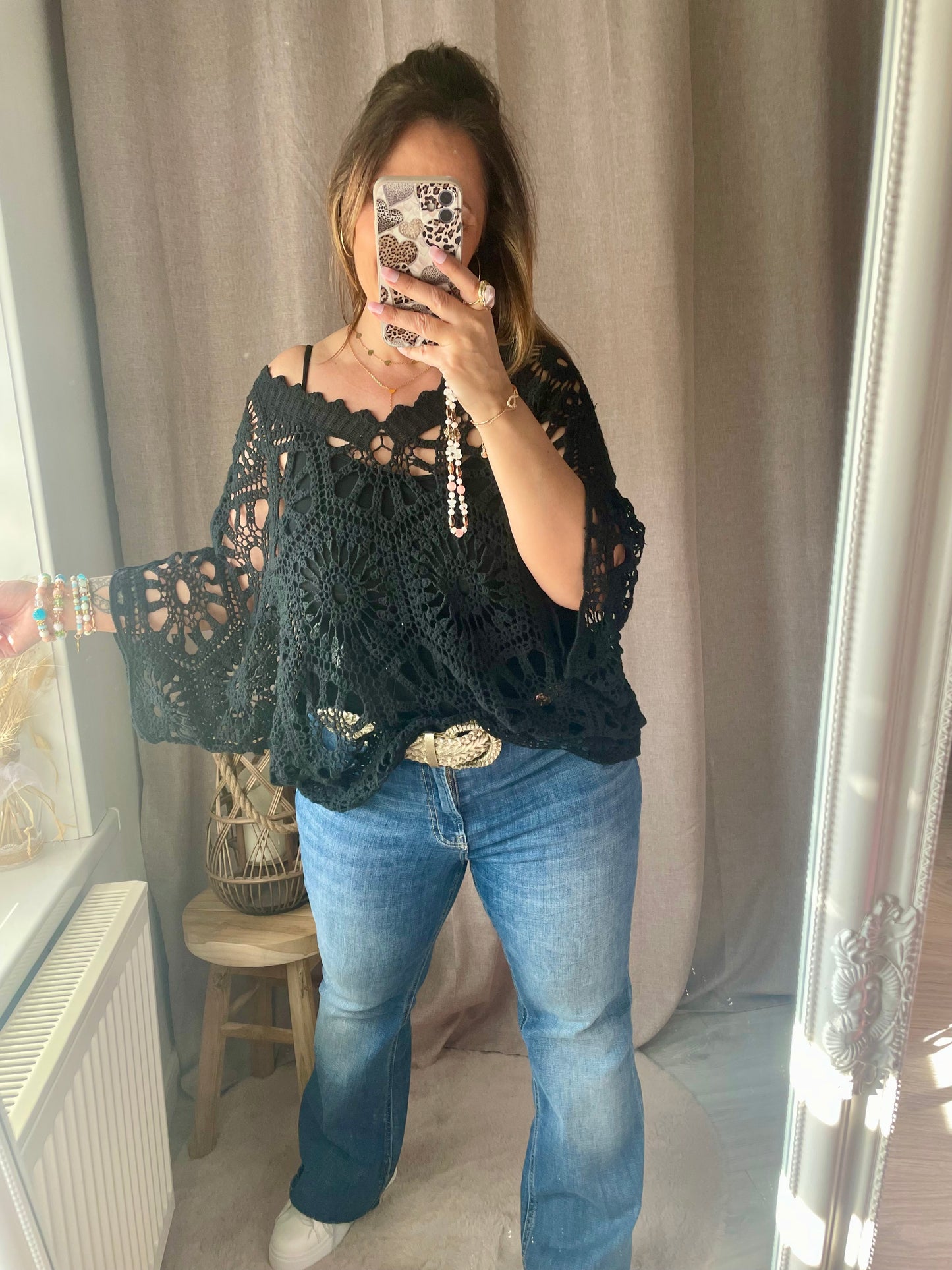 Top ample en crochet bohème noir Amélia