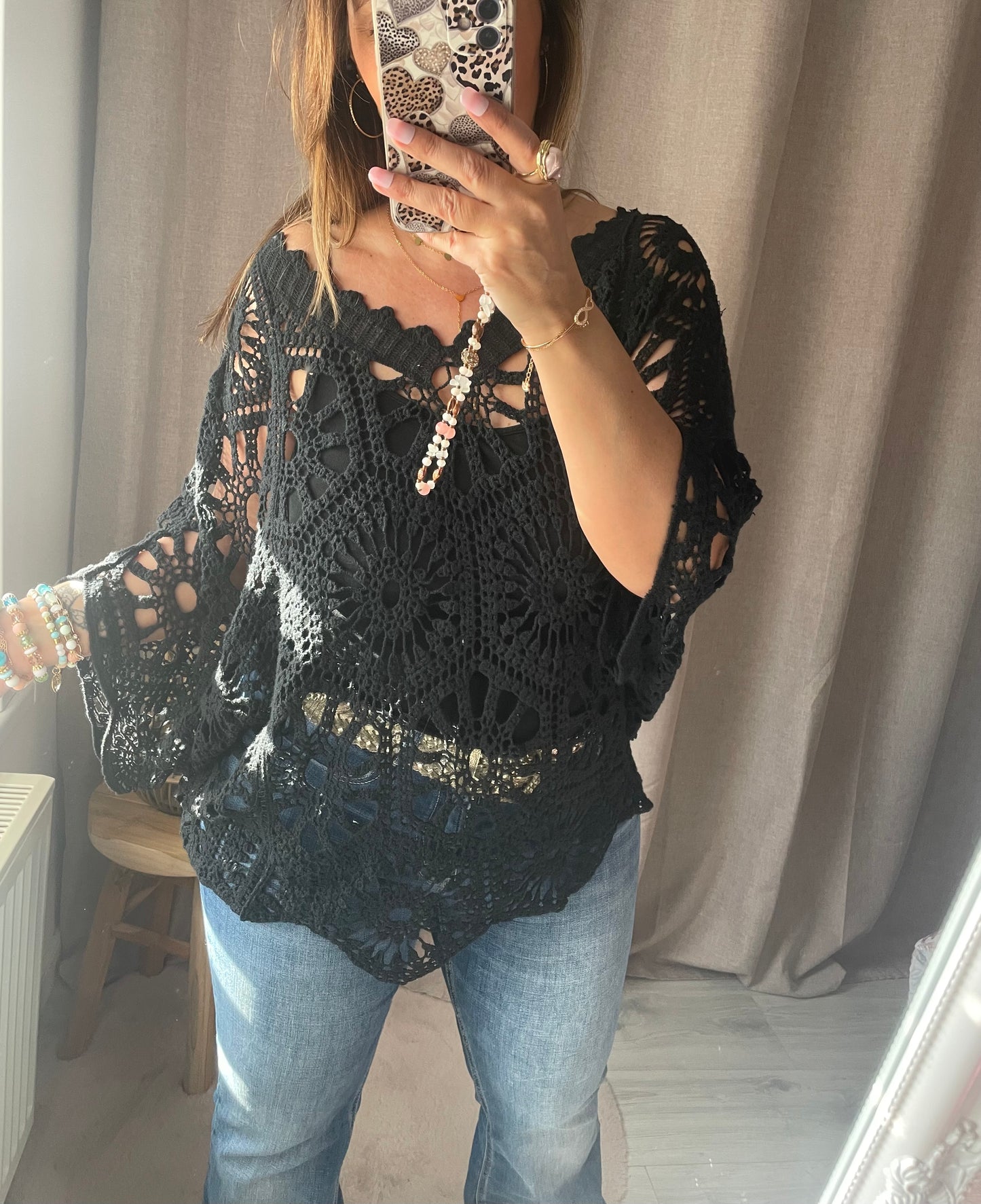 Top ample en crochet bohème noir Amélia