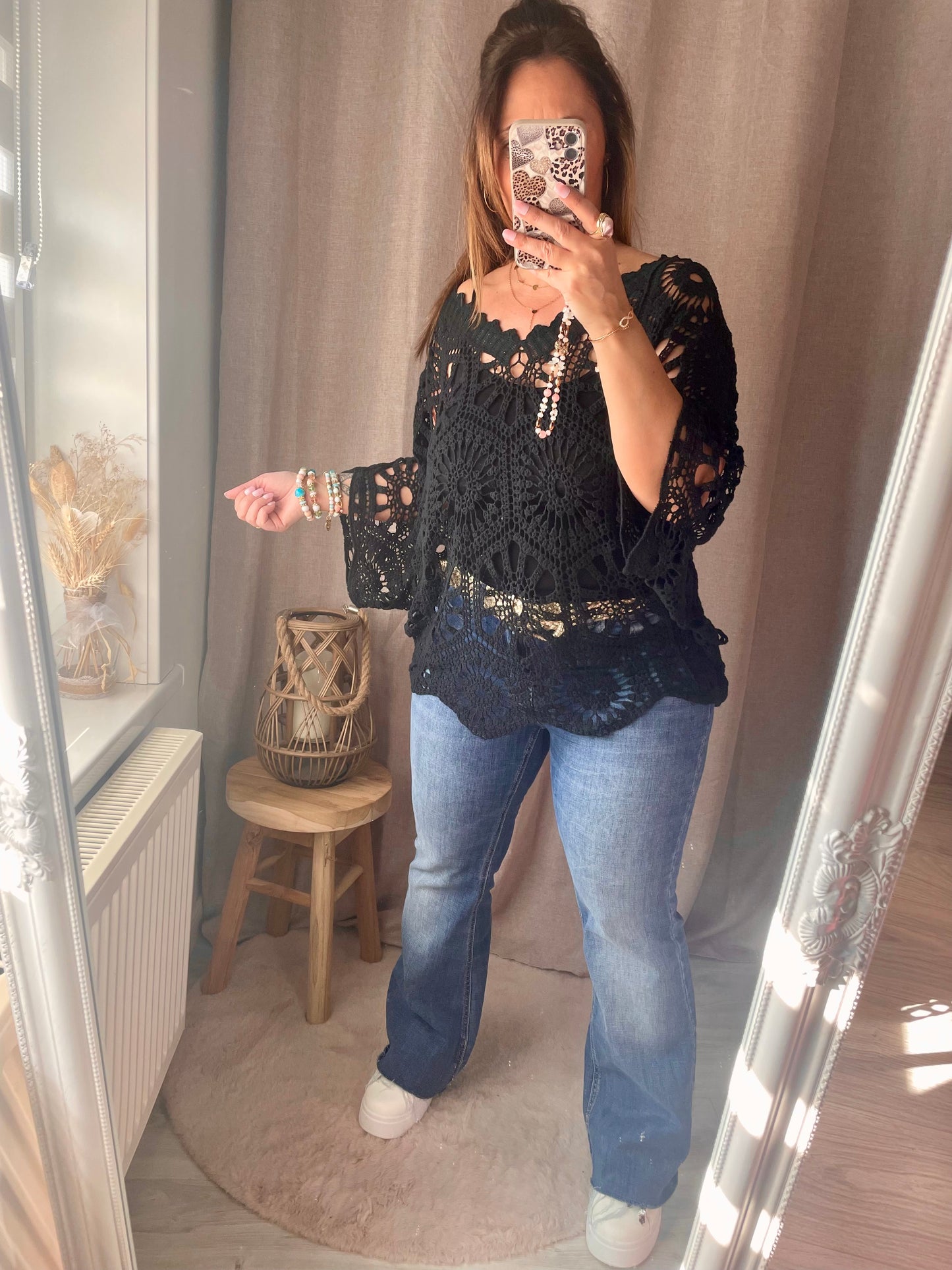Top ample en crochet bohème noir Amélia