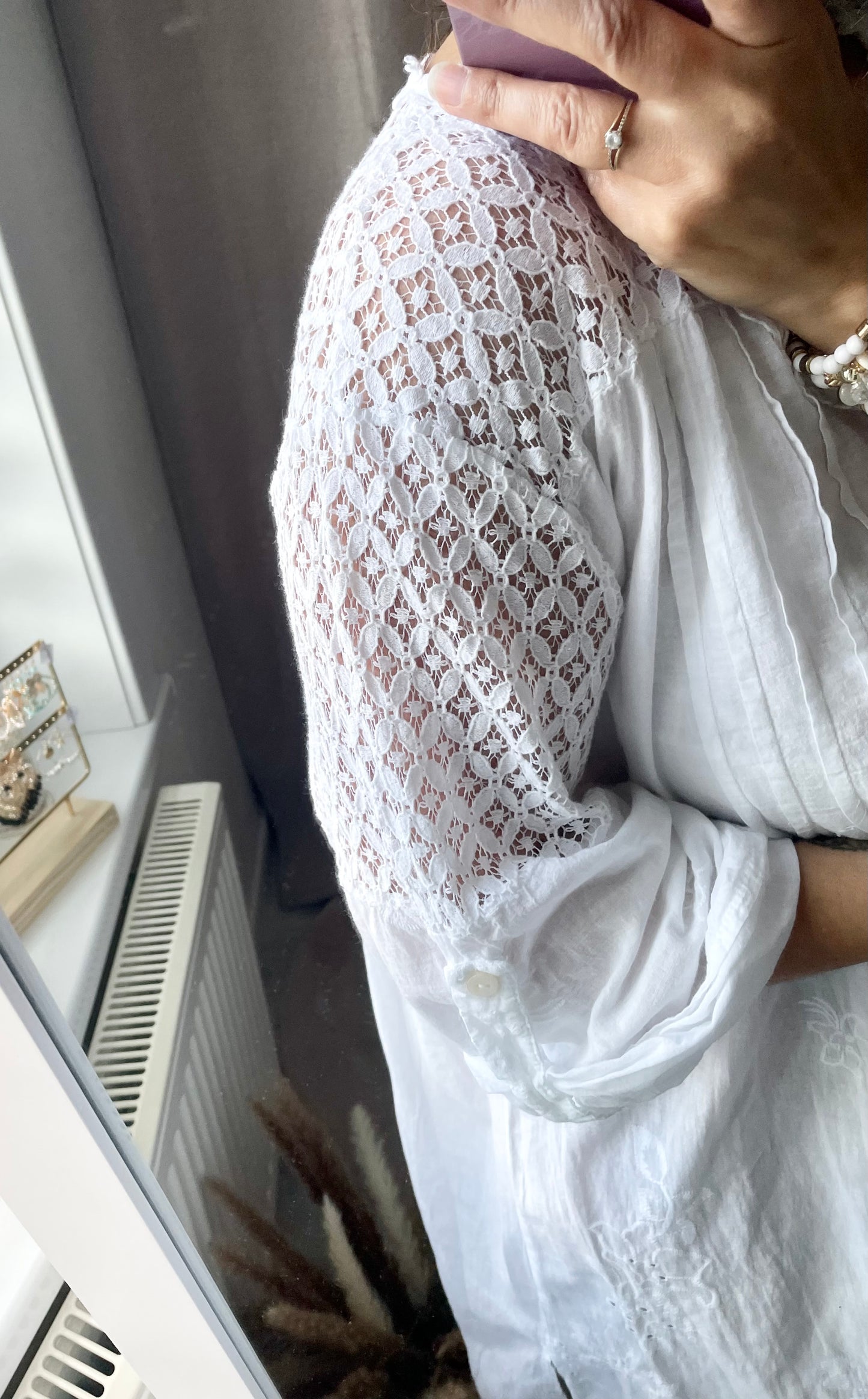 Robe légère voile de coton haut brodé blanche Camélia