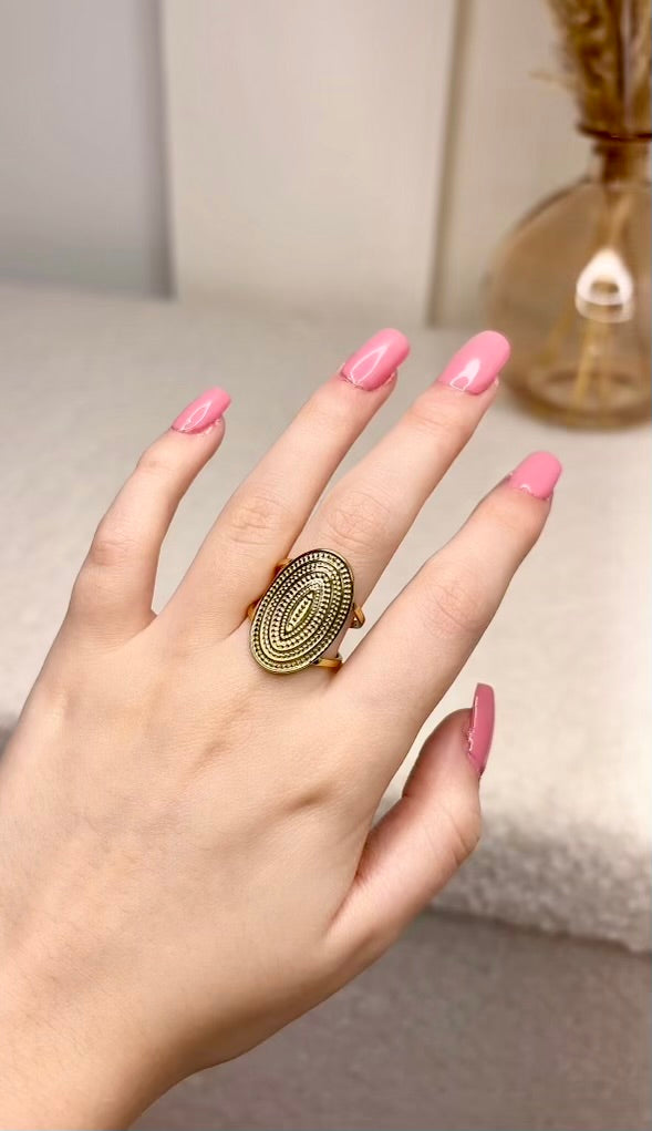 Bague ovale doré Ivy