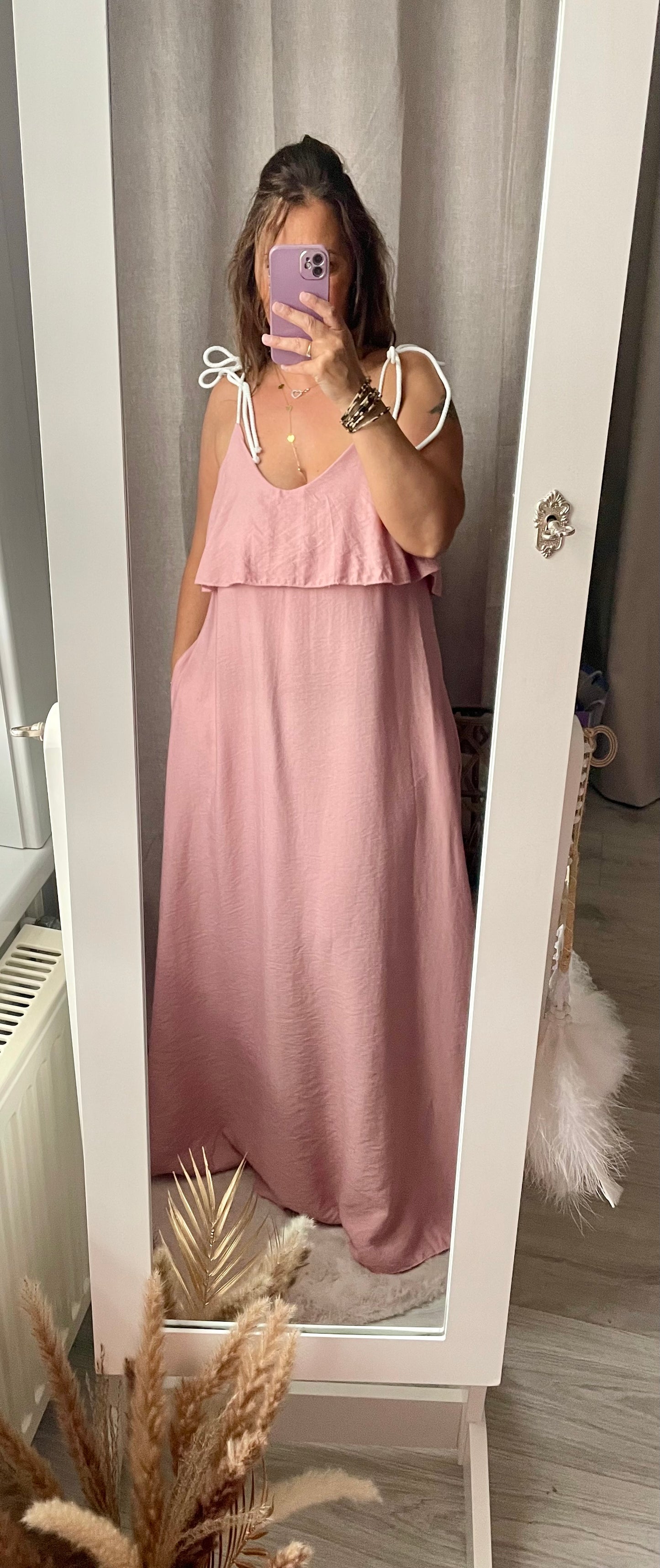 Robe rose poudrée maxi fluide à bretelle cordon blanc Cléophée