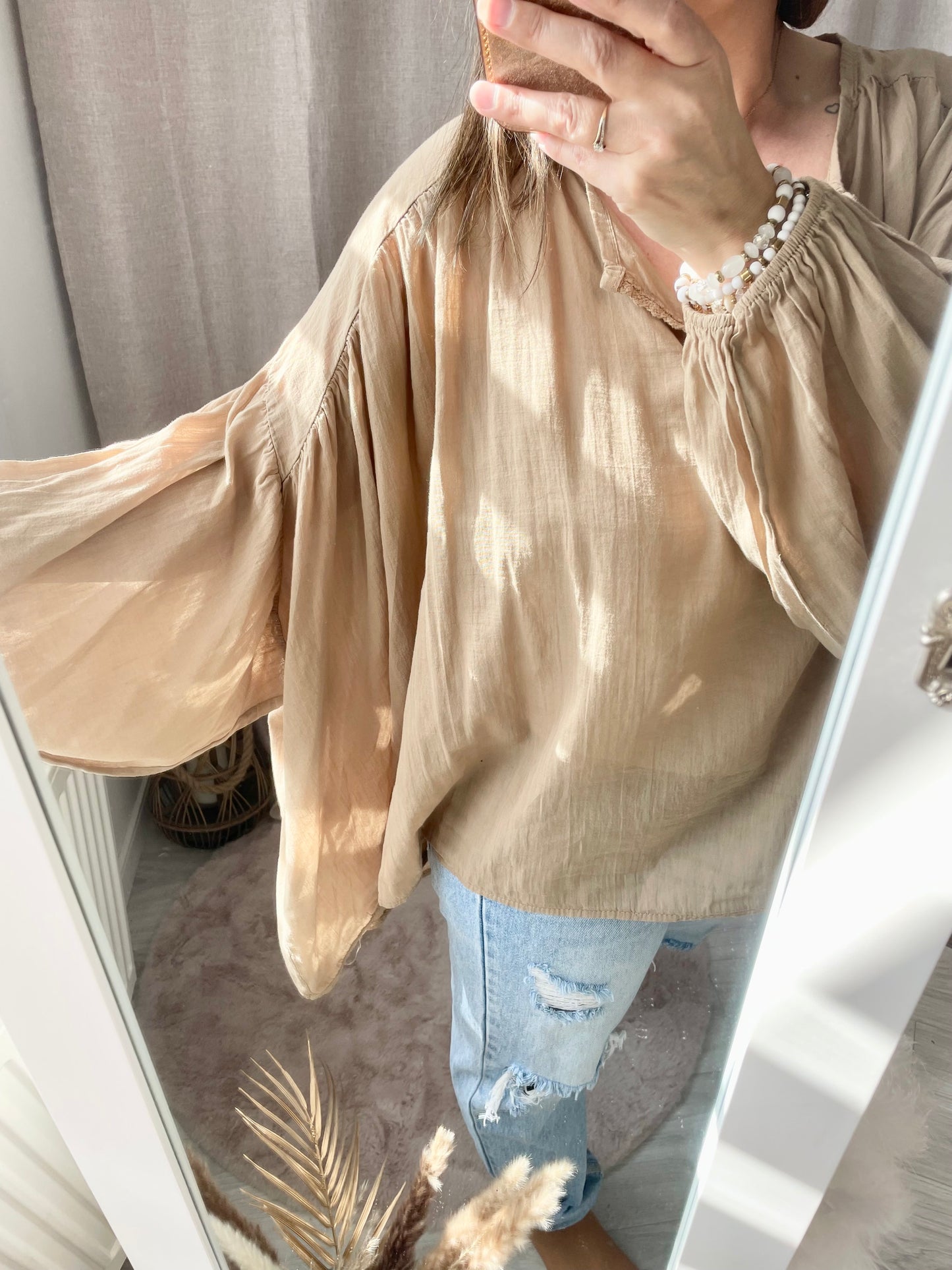 Blouse Camel légère en voile de coton col V Louna